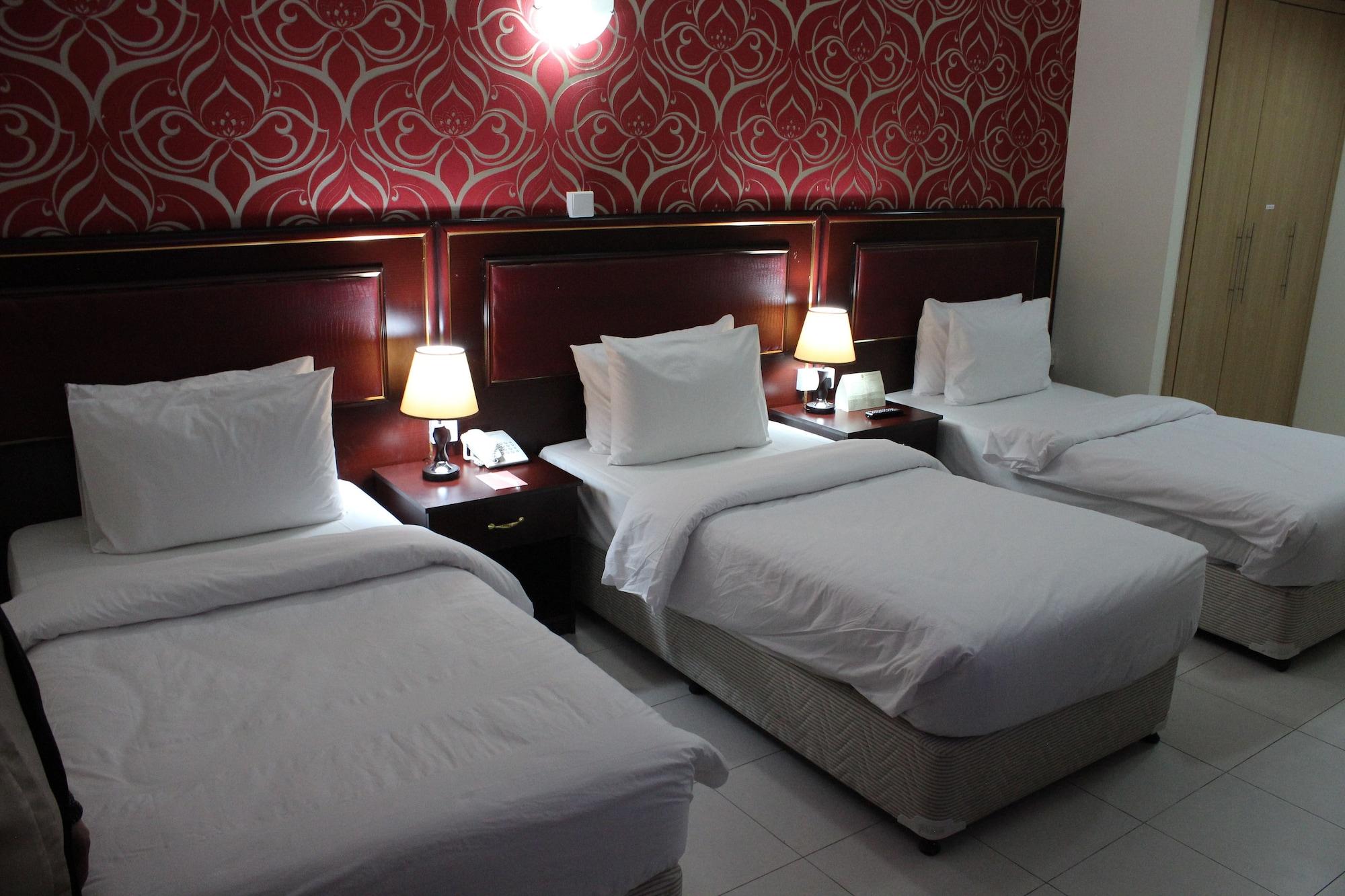Montreal Naif Hotel Dubai Esterno foto