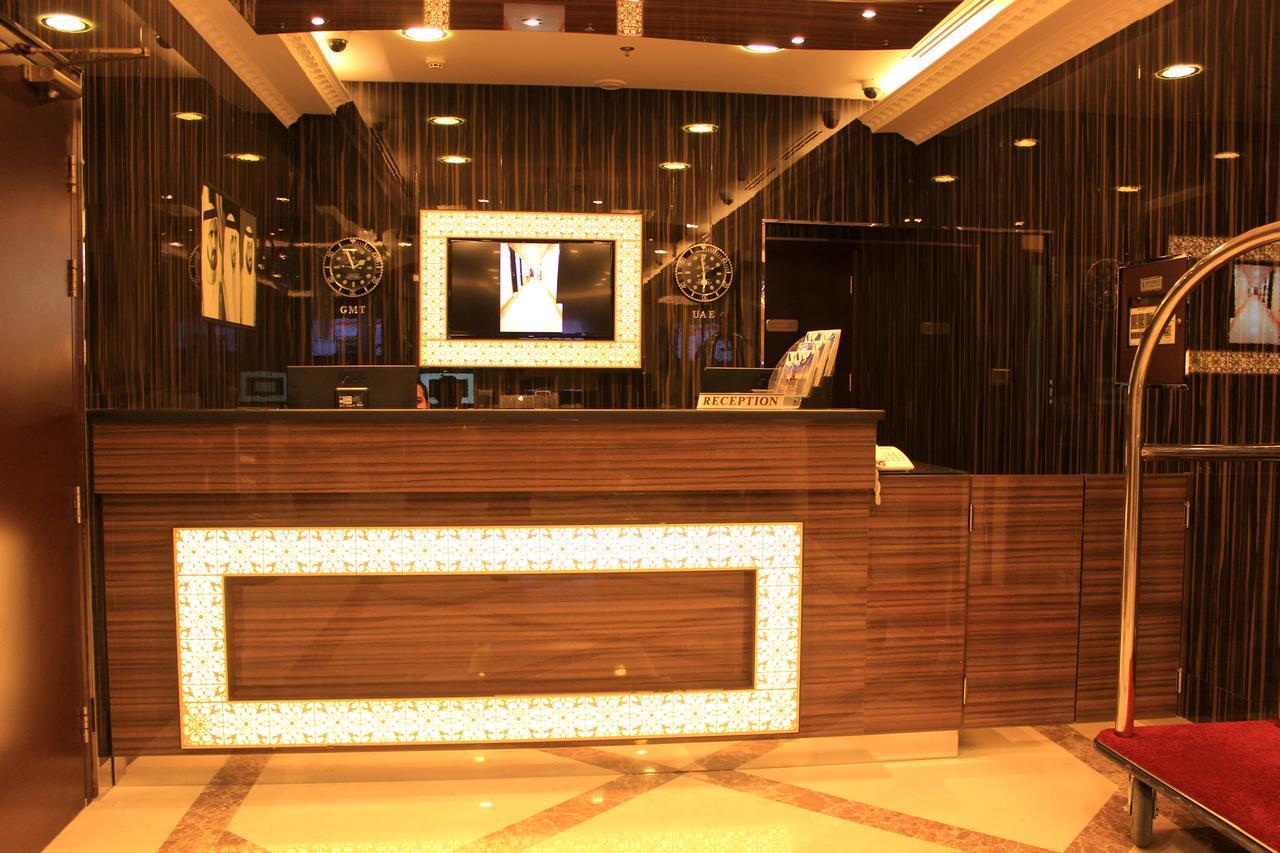 Montreal Naif Hotel Dubai Esterno foto